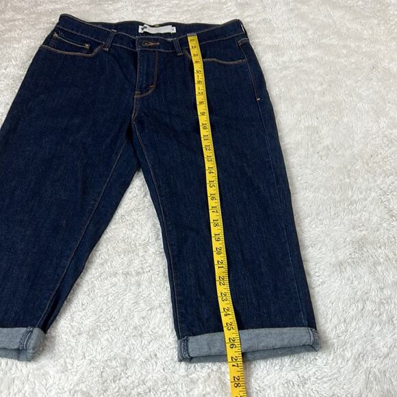 Levis Dark wash denim capri shorts, size 8 or 29 - Picture 3 of 11